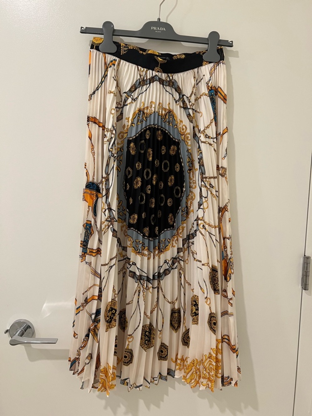 Zara Ivory & Black Baroque Pleated Midi Skirt